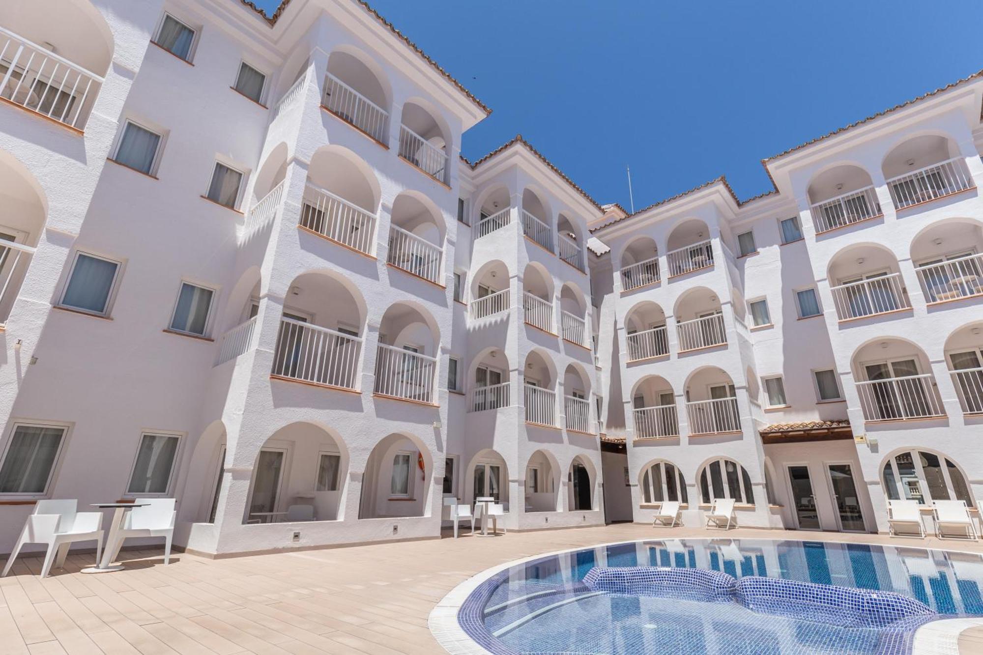 Bq Cala Ratjada (Adults Only) Hotel Luaran gambar