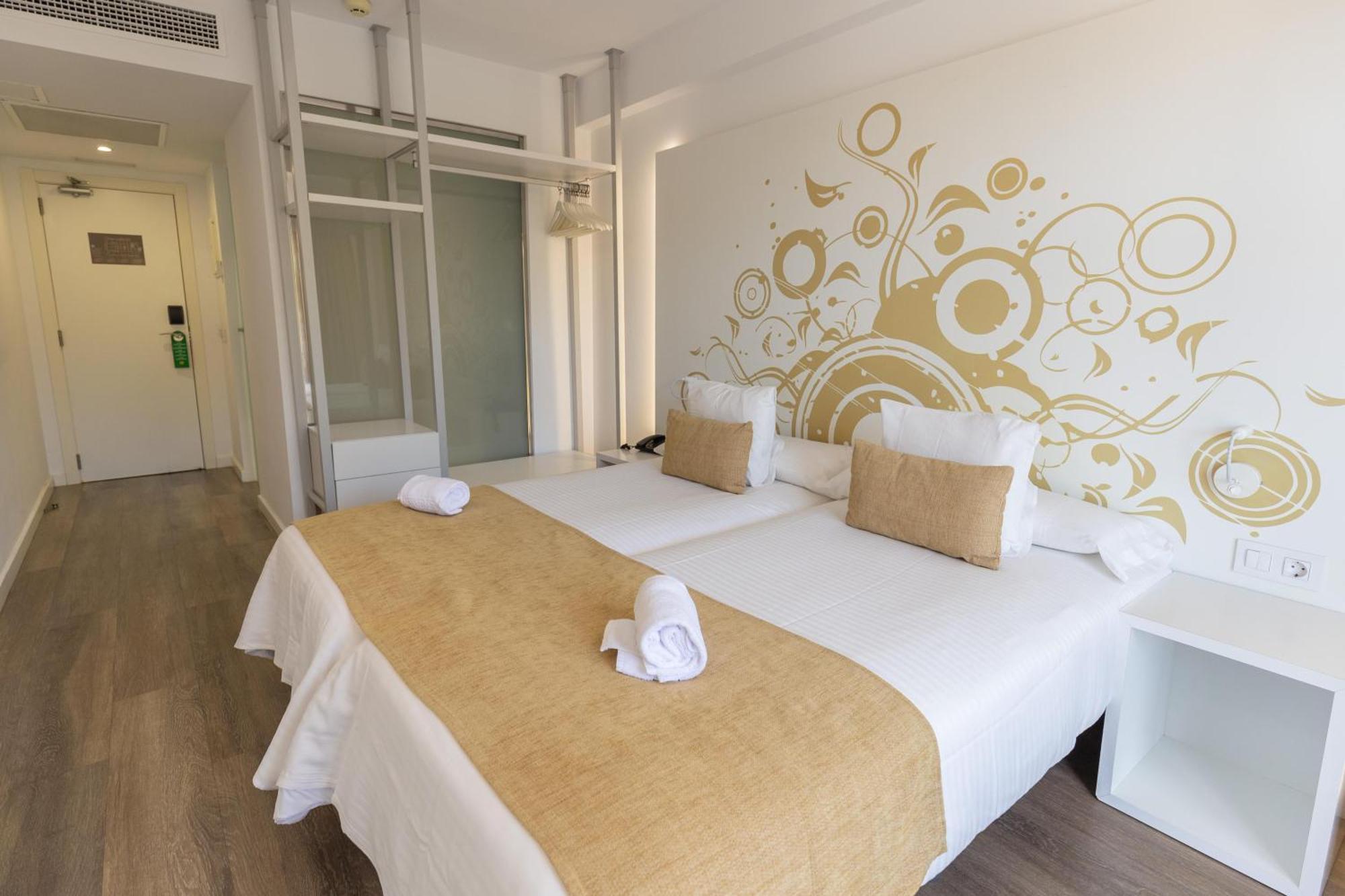 Bq Cala Ratjada (Adults Only) Hotel Luaran gambar