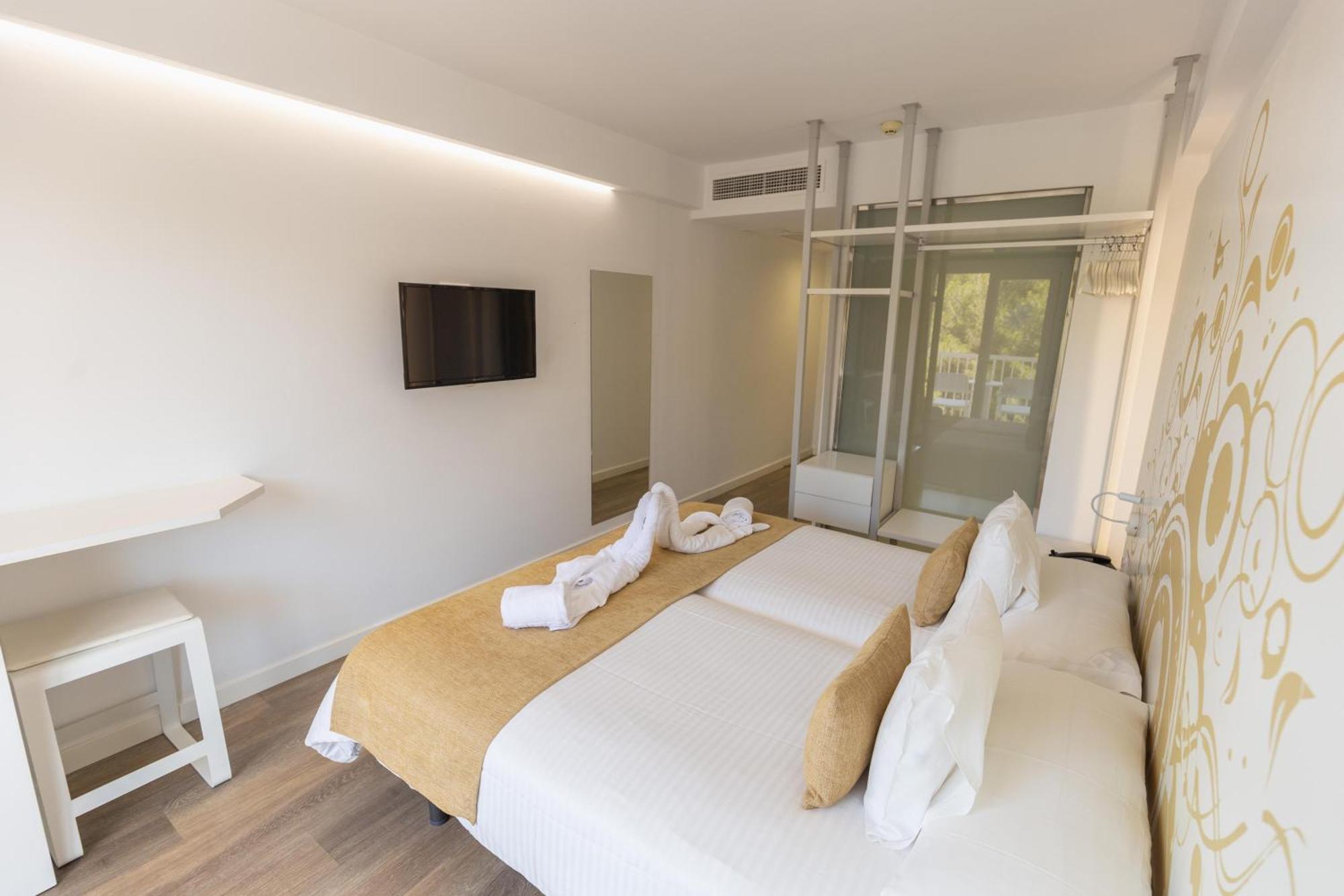 Bq Cala Ratjada (Adults Only) Hotel Luaran gambar