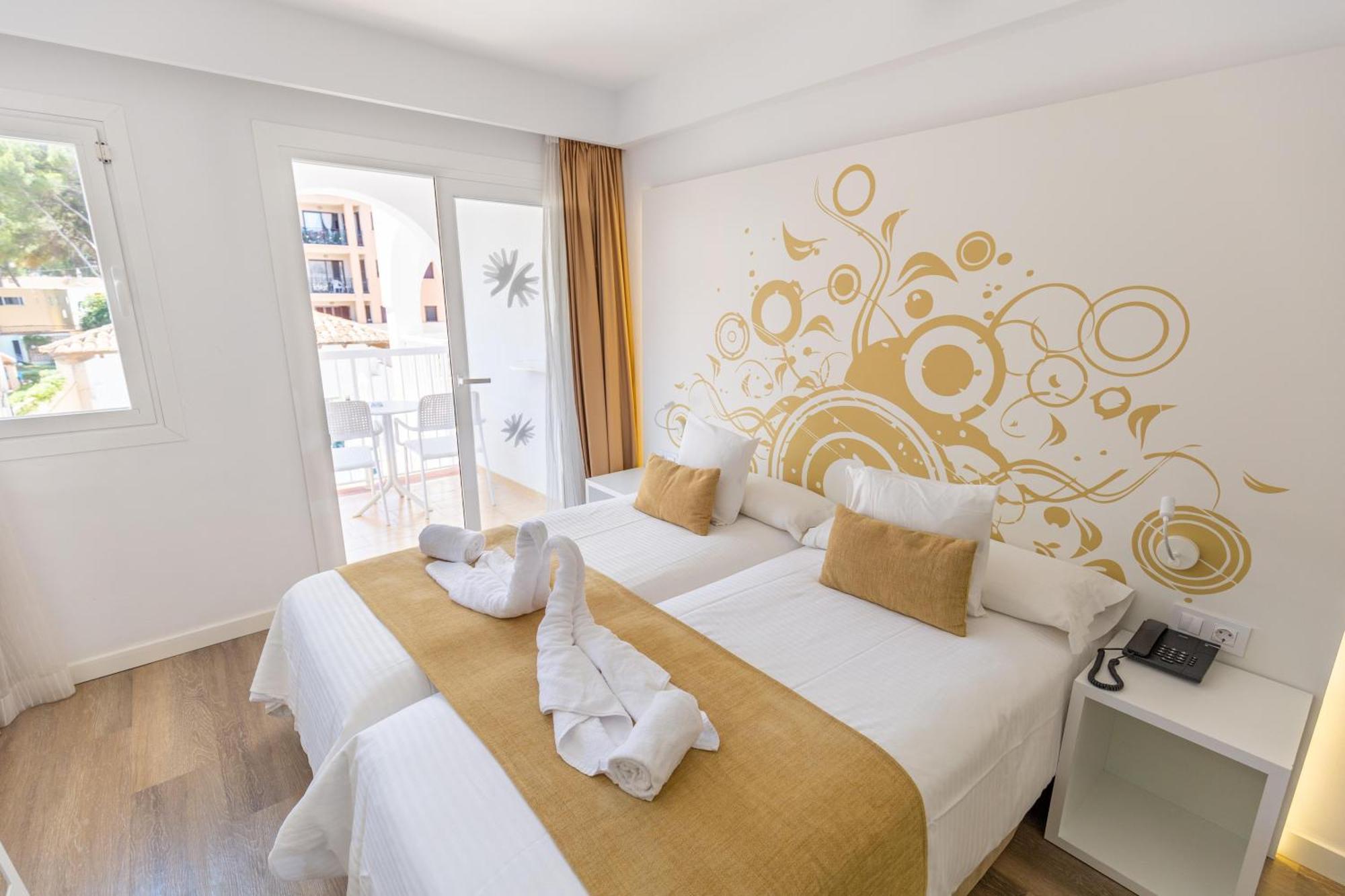 Bq Cala Ratjada (Adults Only) Hotel Luaran gambar